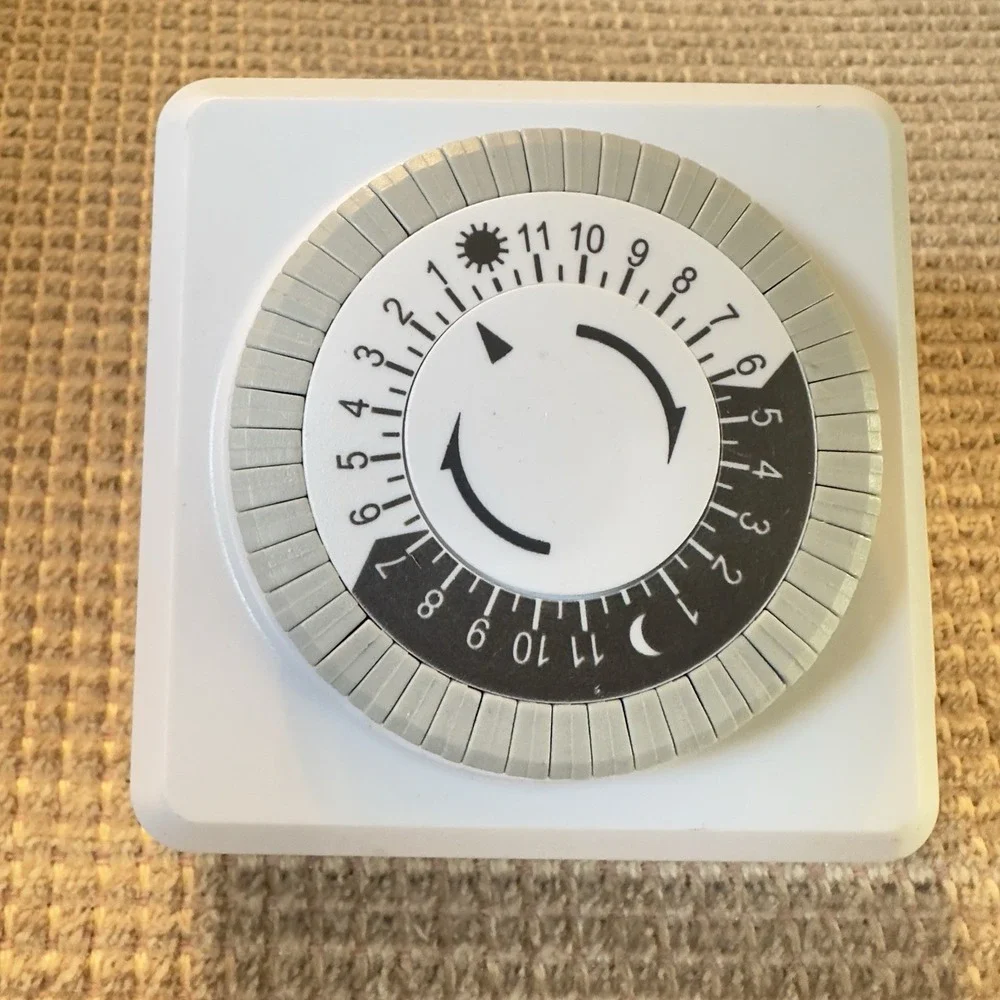 Litesun LTS-T19 24 Hour Timer 2 Plugs Indoor Pack‎ Of 2